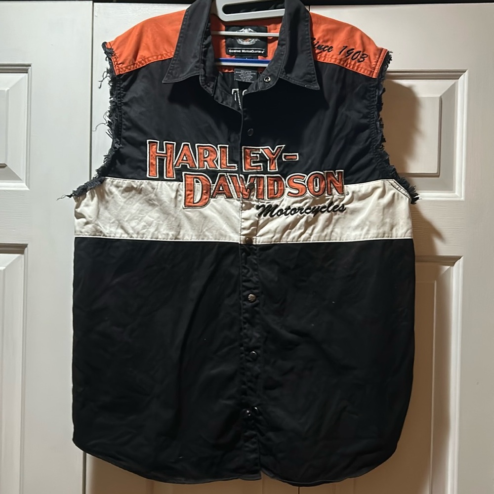 Harley-Davidson Sleeveless Collared Shirt